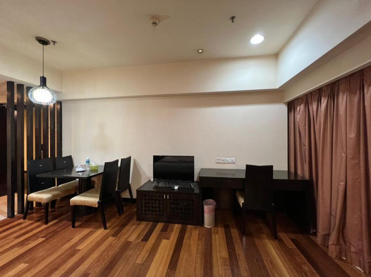 Raintree Resort Suites Petaling Jaya Zewnętrze zdjęcie
