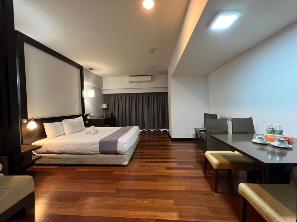 Raintree Resort Suites Petaling Jaya Zewnętrze zdjęcie