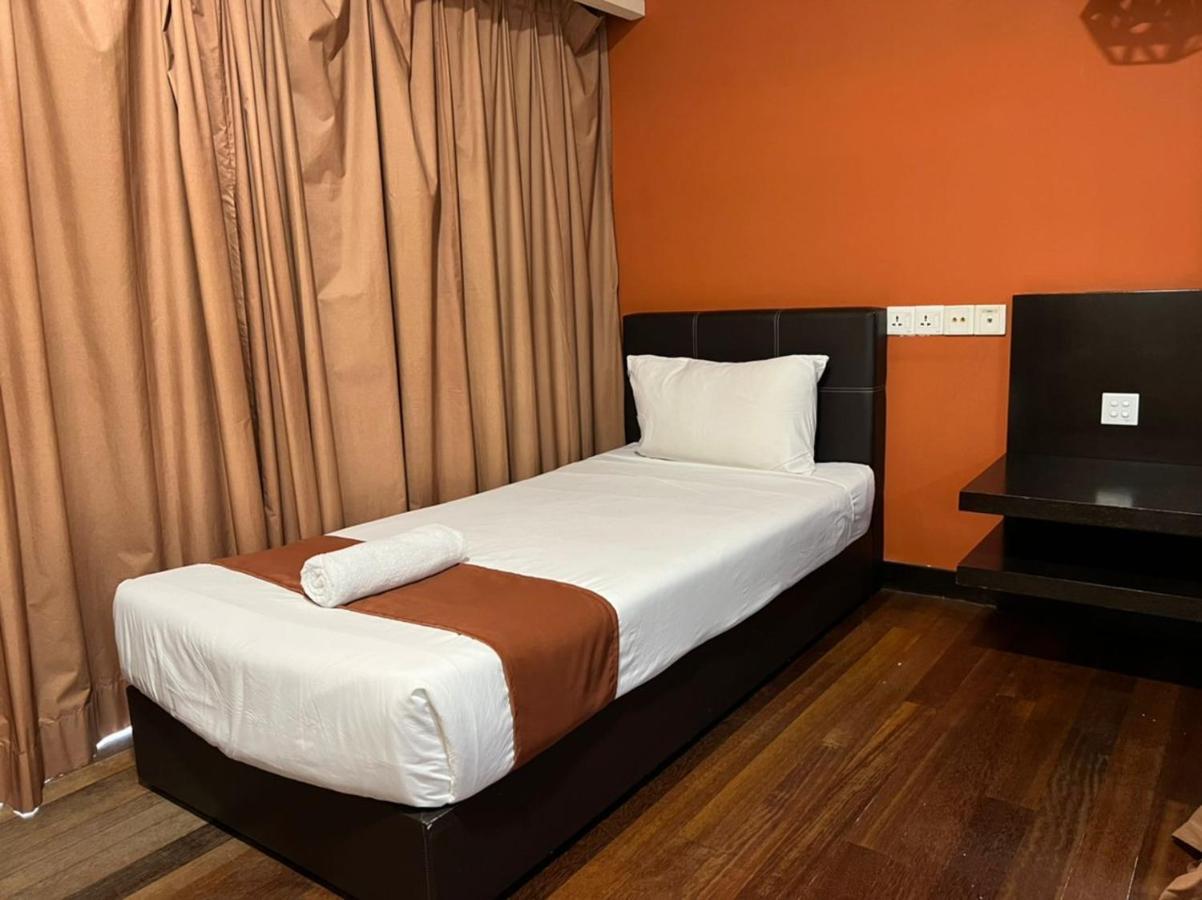 Raintree Resort Suites Petaling Jaya Zewnętrze zdjęcie