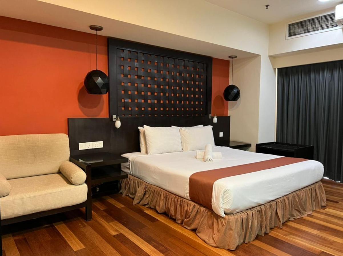 Raintree Resort Suites Petaling Jaya Zewnętrze zdjęcie